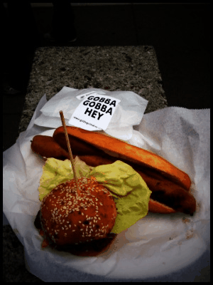 chiccarones cheeseburger